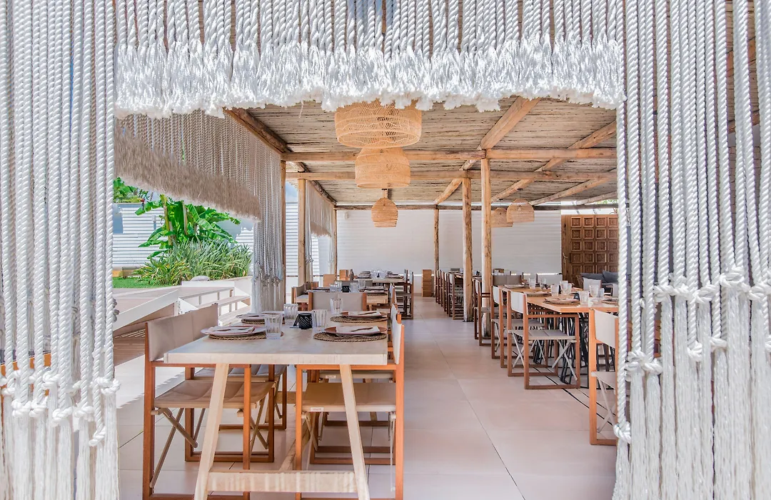 Cumeja Beach Club & Hotel-1